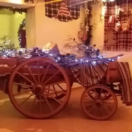 14 Posti Con Cucina E Parcheggio Privato Gratuito *