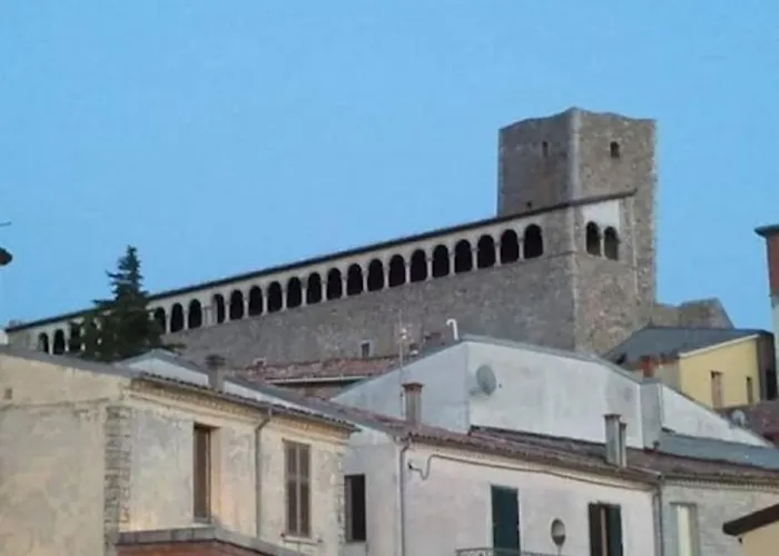 14 Posti Con Cucina E Parcheggio Privato Gratuito Candela