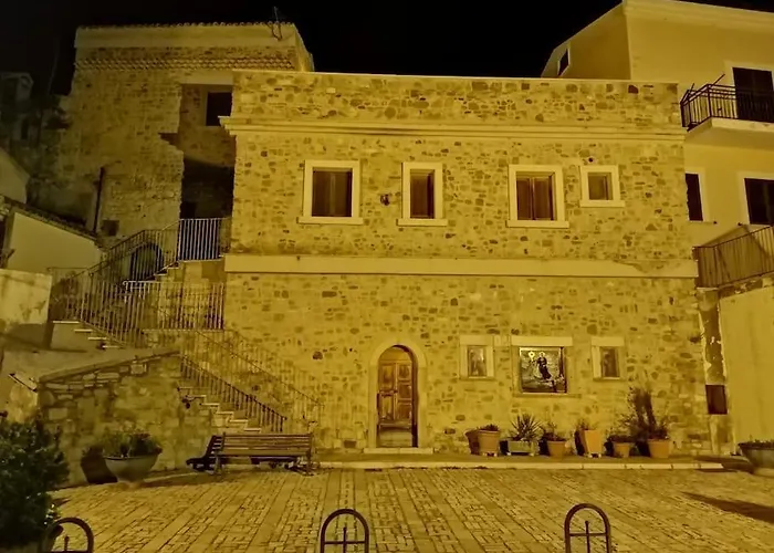 Apartment 14 Posti Con Cucina E Parcheggio Privato Gratuito Candela