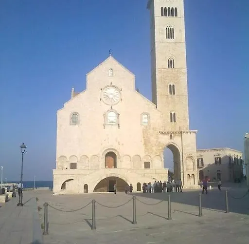 14 Posti Con Cucina E Parcheggio Privato Gratuito