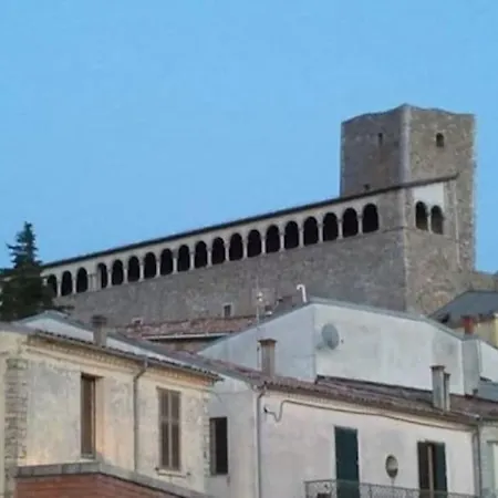 14 Posti Con Cucina E Parcheggio Privato Gratuito Candela