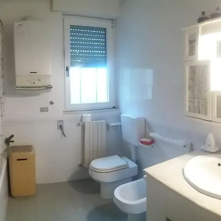 11 Letti Con Cucina E Parcheggio Privato Gratuito