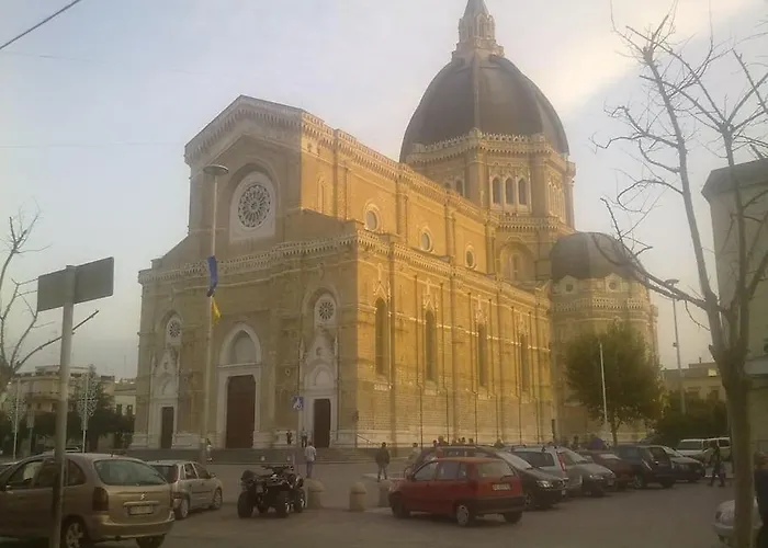 Apartament 14 Posti Con Cucina E Parcheggio Privato Gratuito *