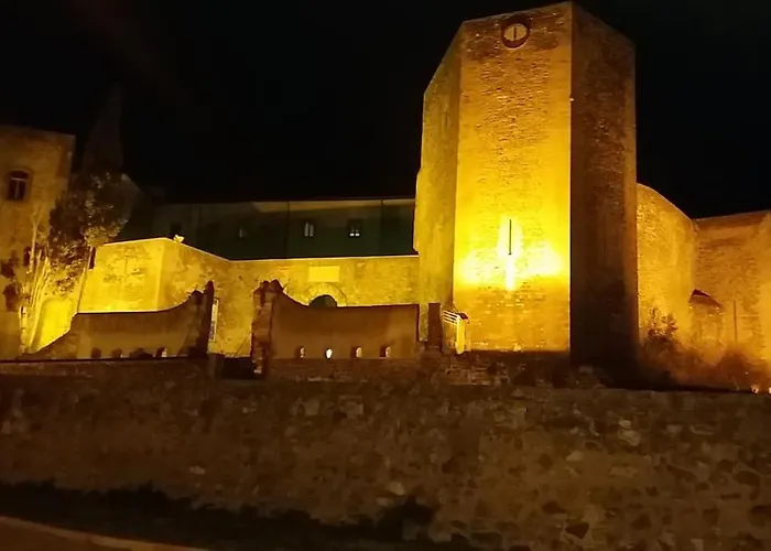 Apartament 14 Posti Con Cucina E Parcheggio Privato Gratuito Candela