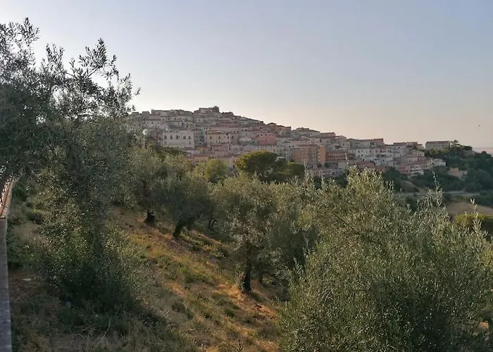 14 Posti Con Cucina E Parcheggio Privato Gratuito * 坎德拉