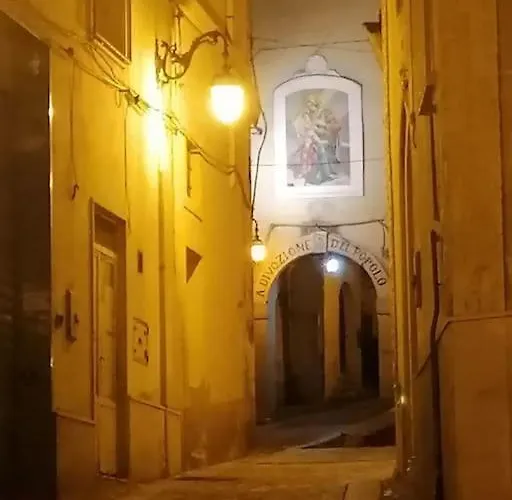 14 Posti Con Cucina E Parcheggio Privato Gratuito Apartament